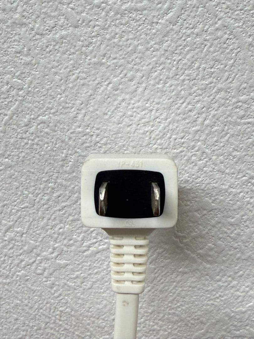 TOTO　小型温水器　元止め式　温度約６０℃　２０２３年製　REM12A