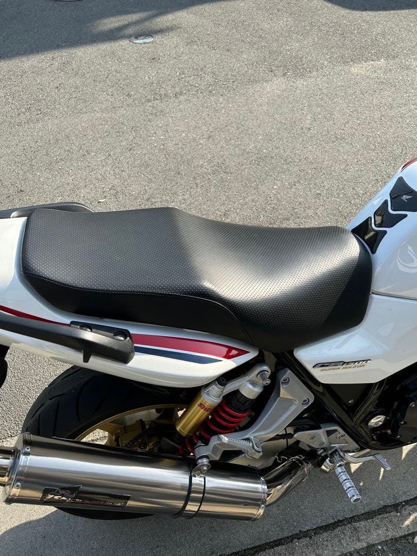 CB1300　SC54　ハイシート