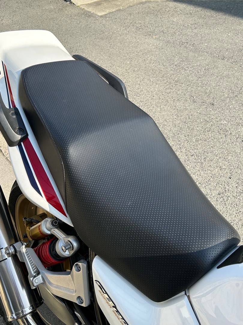 CB1300　SC54　ハイシート