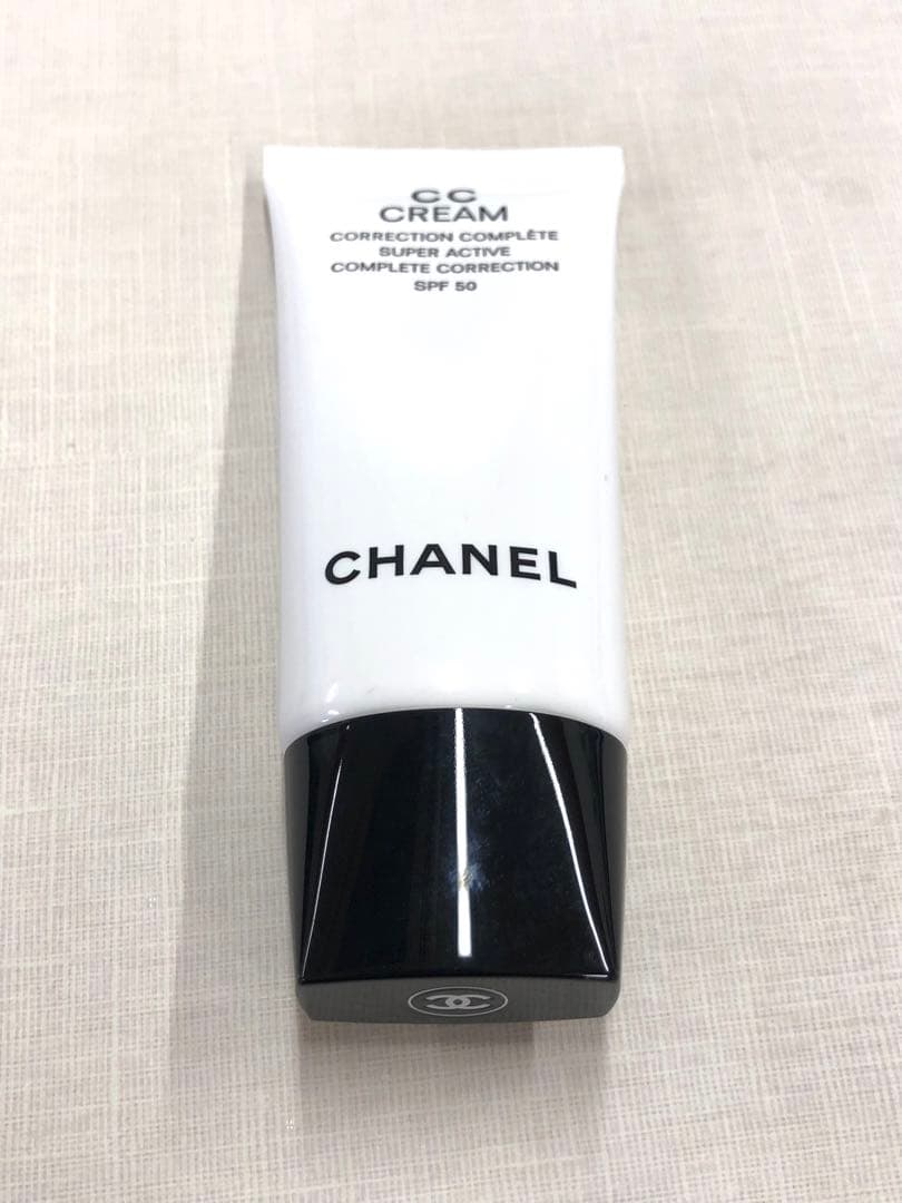 ★【新品、未使用】 CHANEL CCクリーム　10 ベージュ　30ml