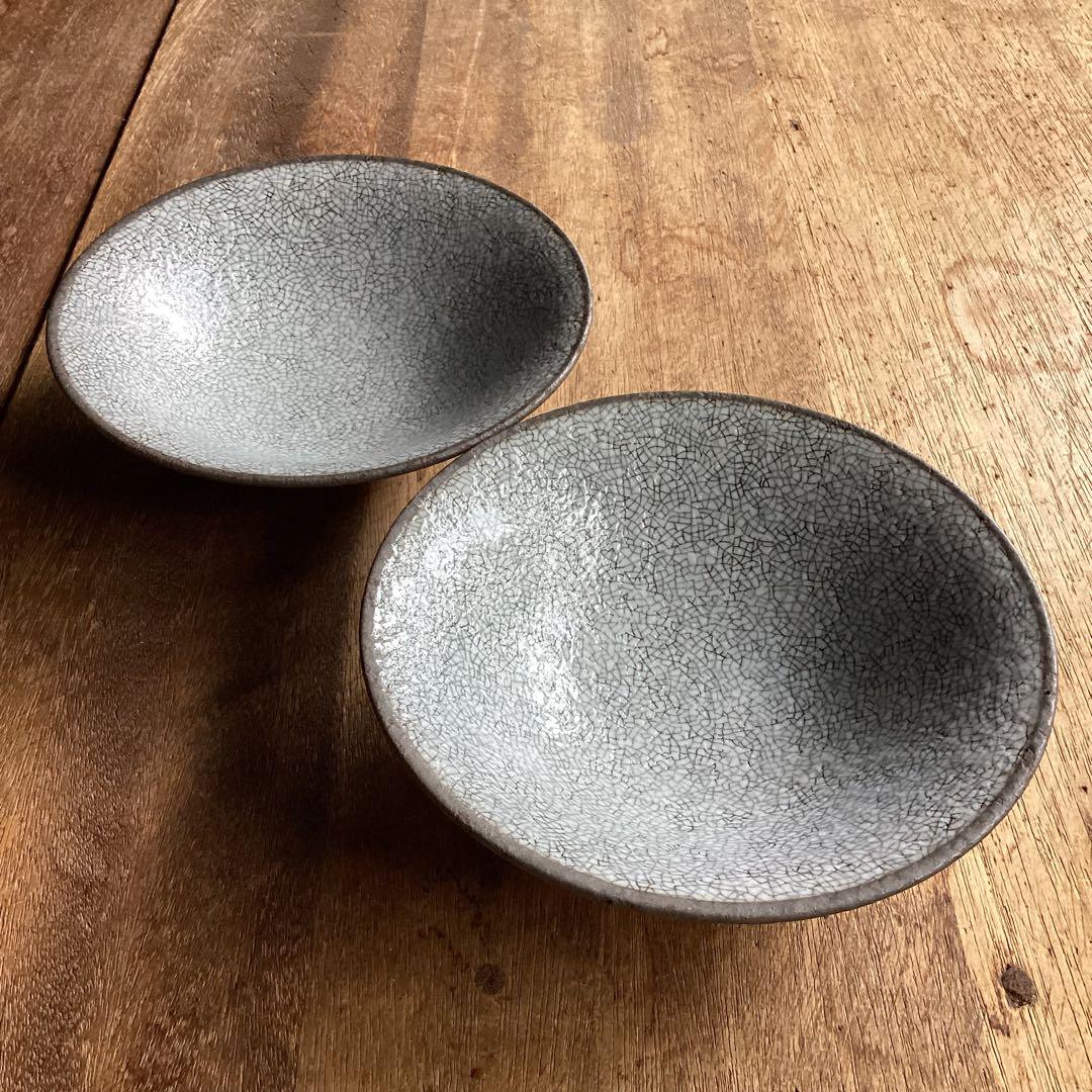 たくです。新品美濃焼　光沢かいらぎ黒渕　浅鉢丼・ミニカレー皿10枚セット