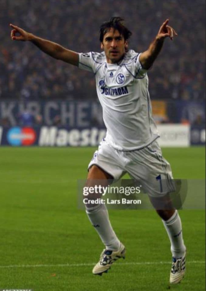 正規品★ラウール＃7★シャルケ2010-2011 アウェイ