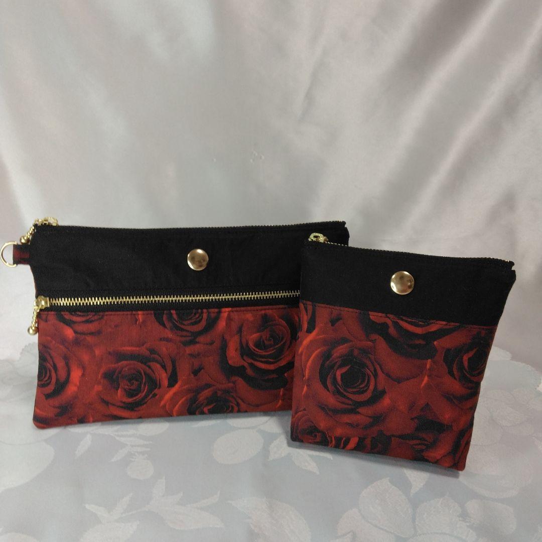 赤いばら柄 ハンドメイドサイドポケット付きトートバッグ 　ポーチ　薔薇柄　4点