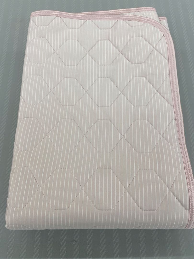 ロマンス　アイスミン　敷きパッド・ひんやりクール・綿わた使用・シングルサイズ