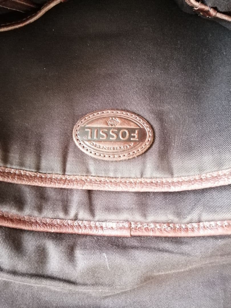 【レア】FOSSILフォッシルメッセンジャーバッグ ショルダーバッグ レザー