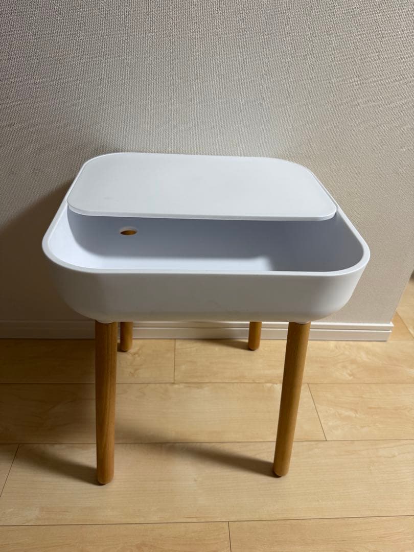 サイドテーブル ホワイト 充電ケーブル穴付き軽い