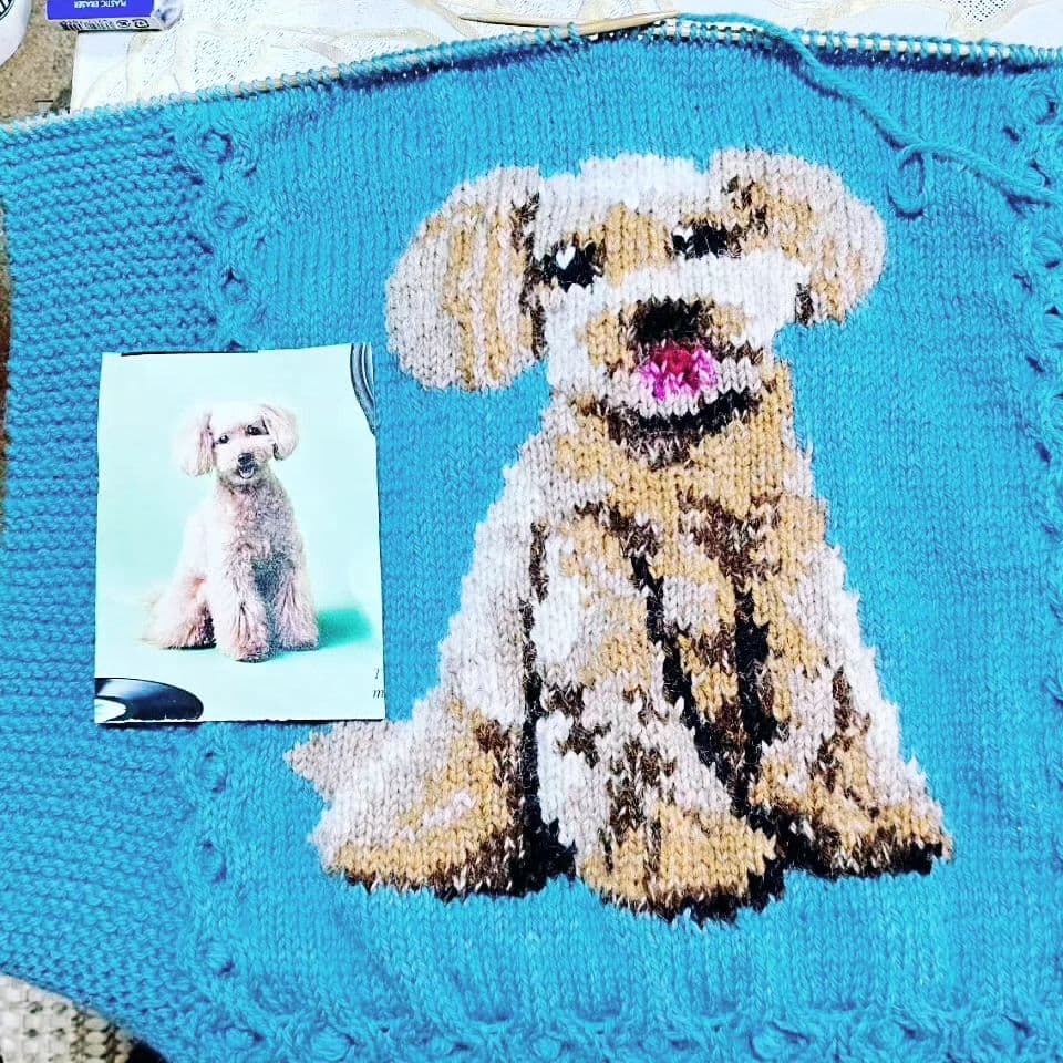 手編みニット＃似顔絵入りウール100%  クッションカバー