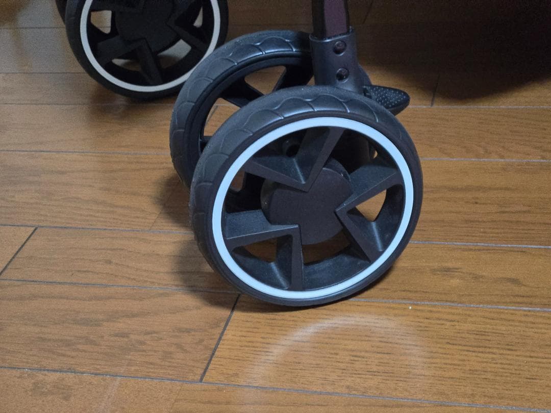 【美品】カトージ　2人でゴー 縦型 スリム 2人乗り 人気ベビーカー　ブラック