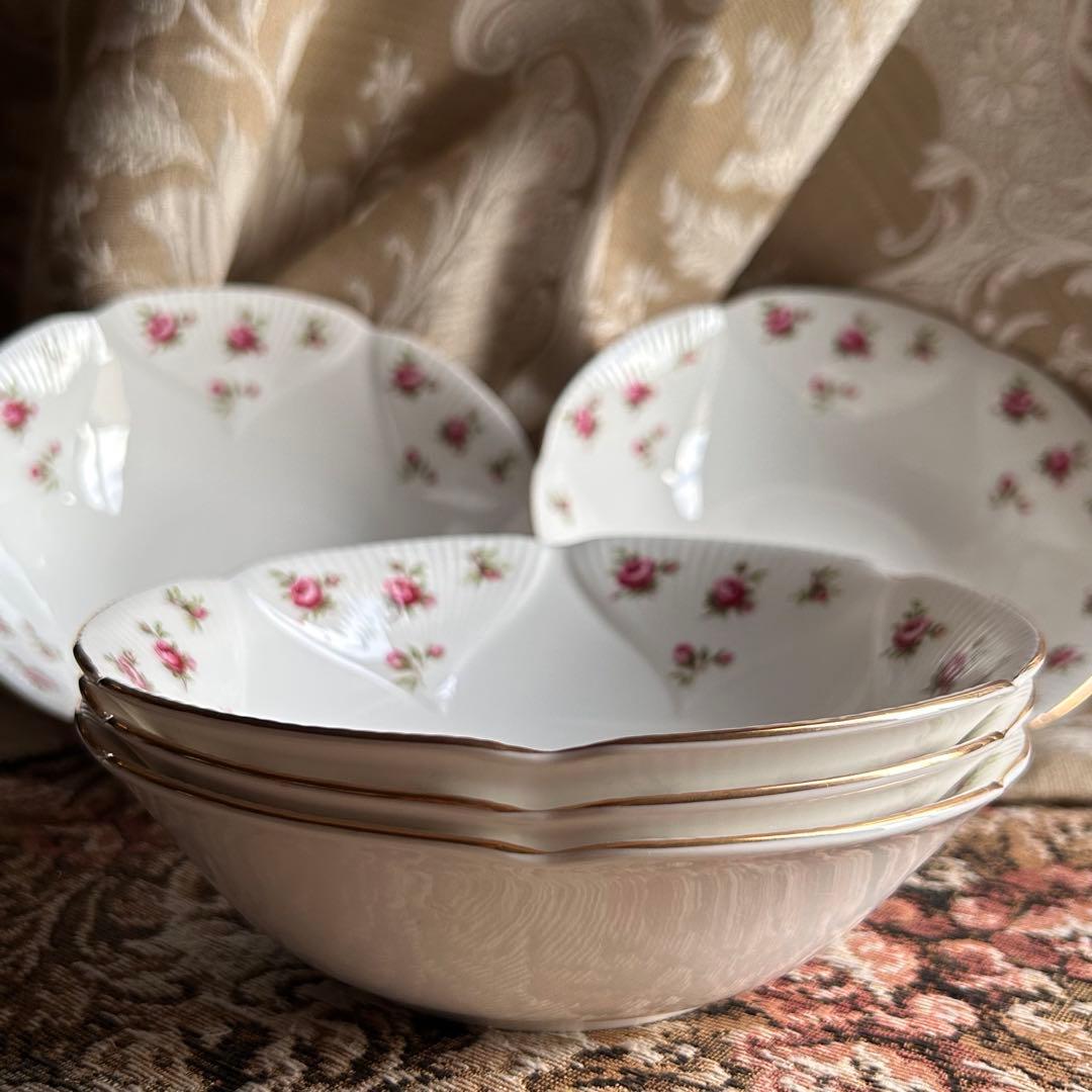 英国製 ...Rosalie 可憐な花びら金彩 ボウル5枚