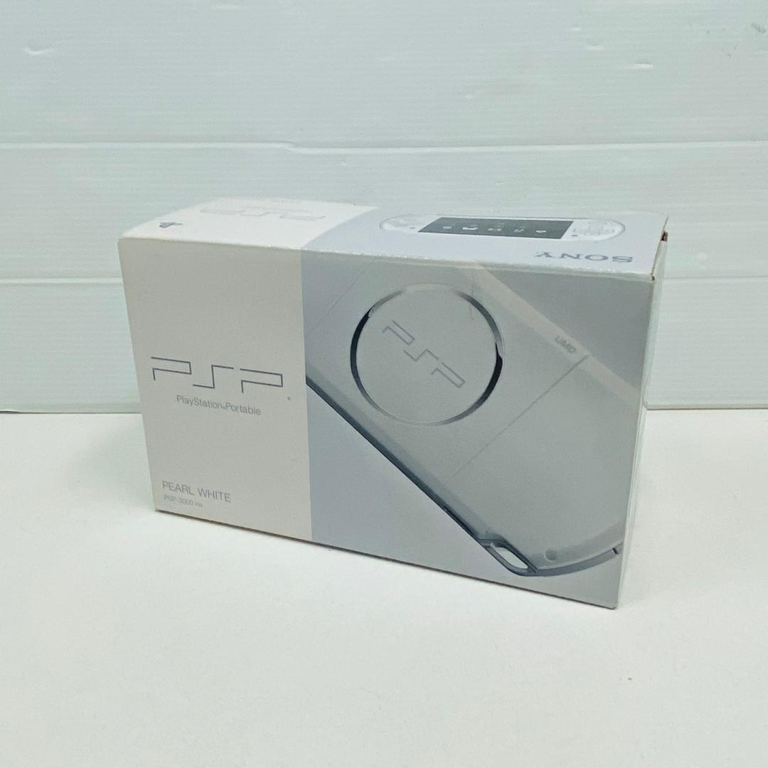 ★未使用品★極美品　パール・ホワイト(PSP-3000PW)生産終了訳