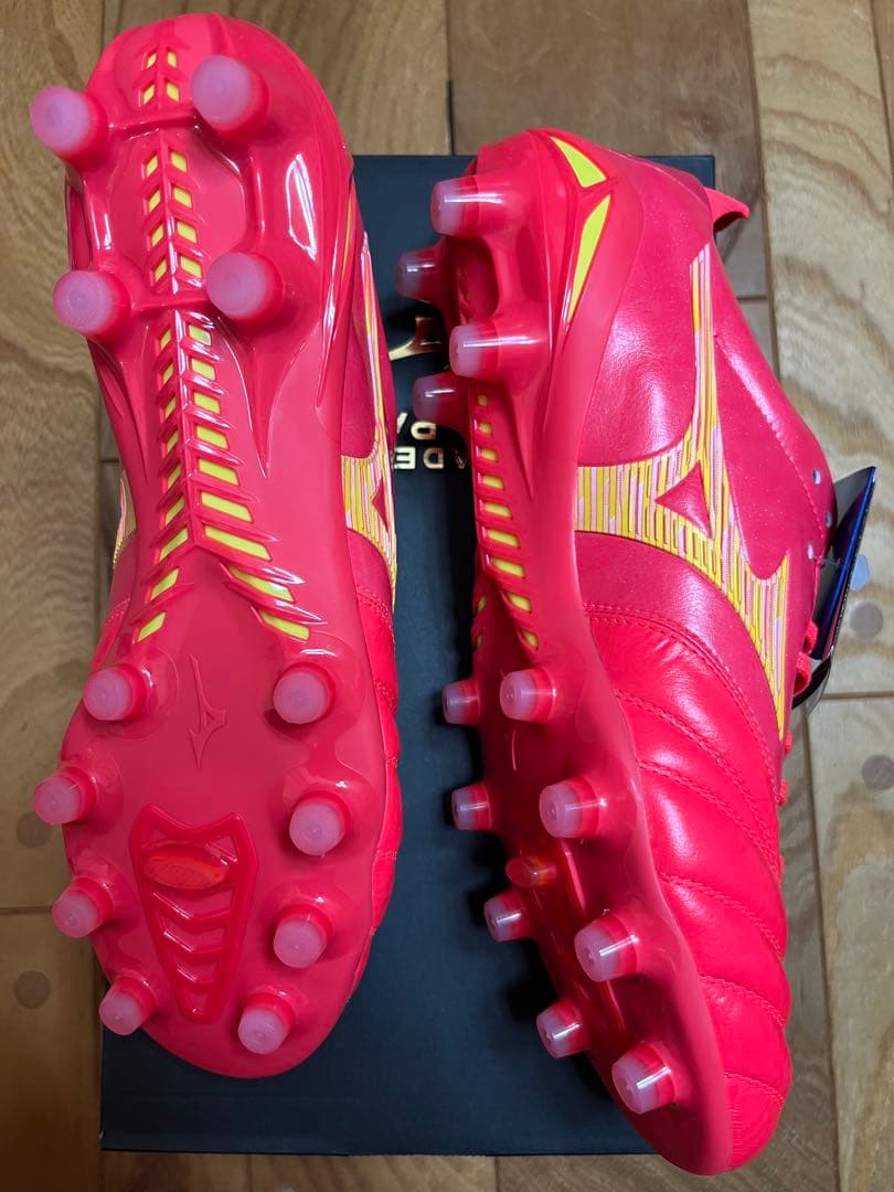 新品　超激レア　限定カラー　ミズノ　モレリア ネオ4 JAPAN 28cm