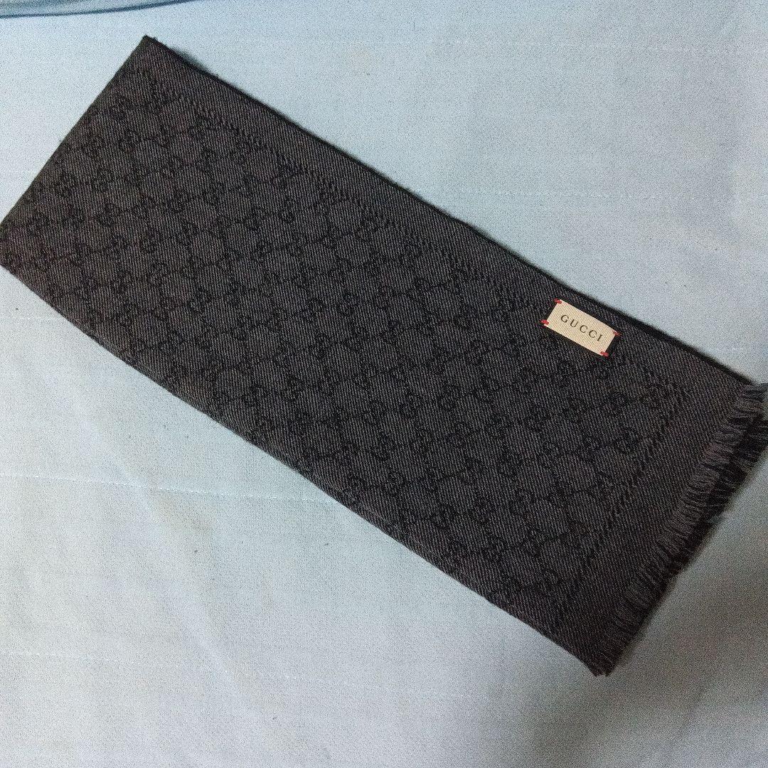 【美品】GUCCI　GG柄　GGパターン　マフラー　グレー✕黒　ITALY製