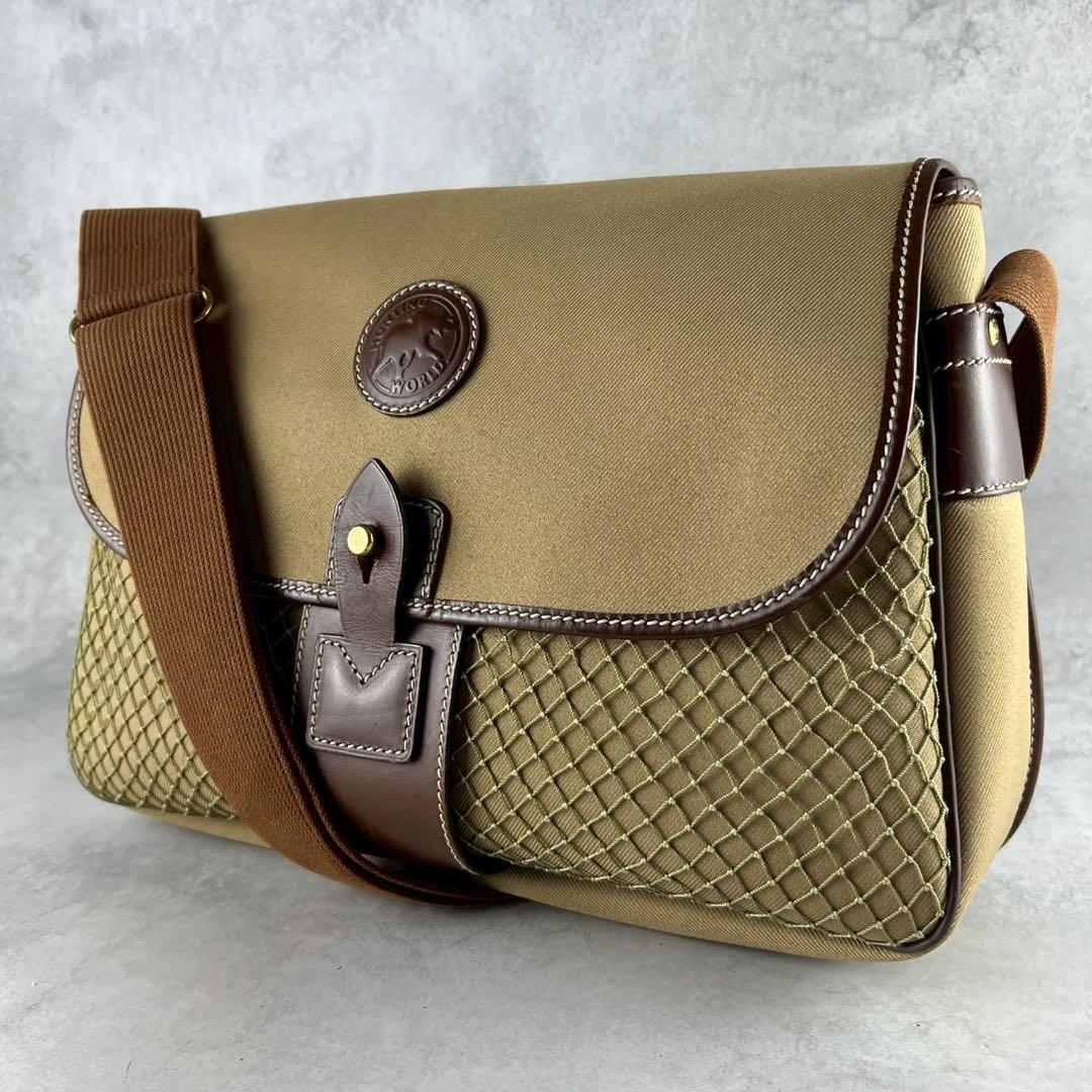 Ken117様 ハンティングワールド　メッセンジャーバッグ