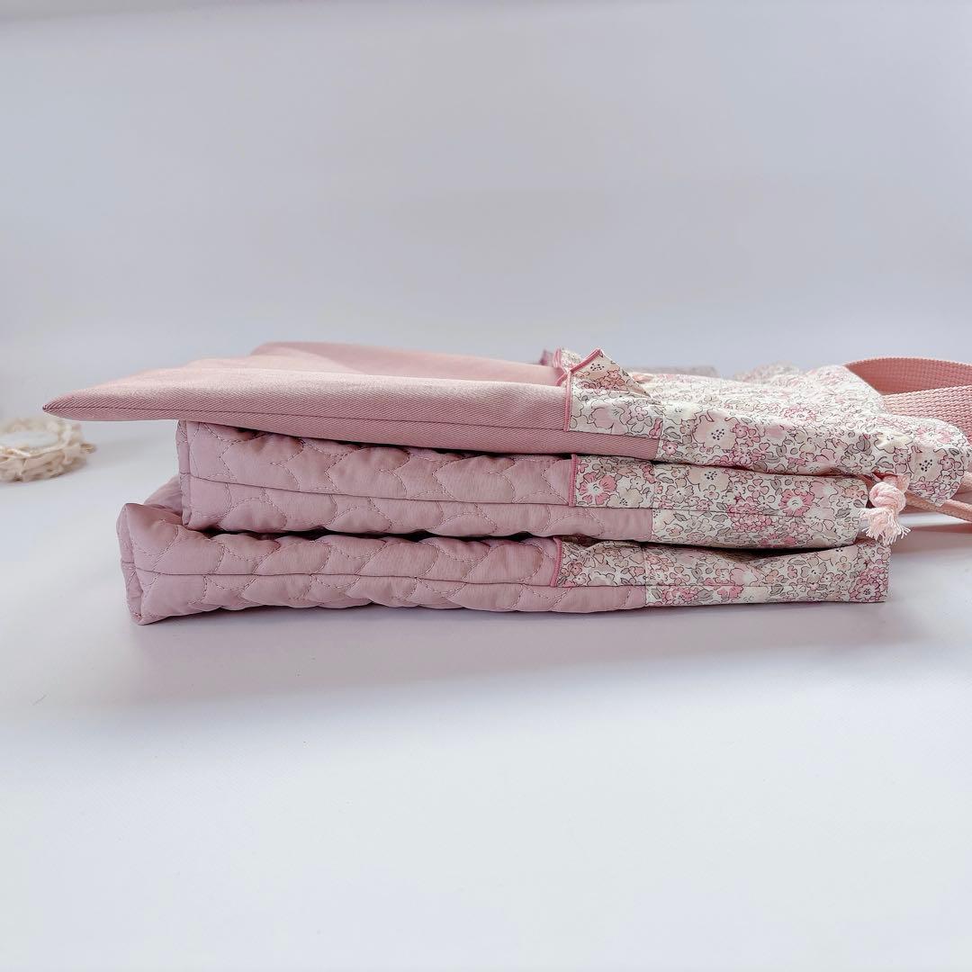 flower様　レッスンバッグ　上履き袋　体操着袋　ハート　キルト　リバティ