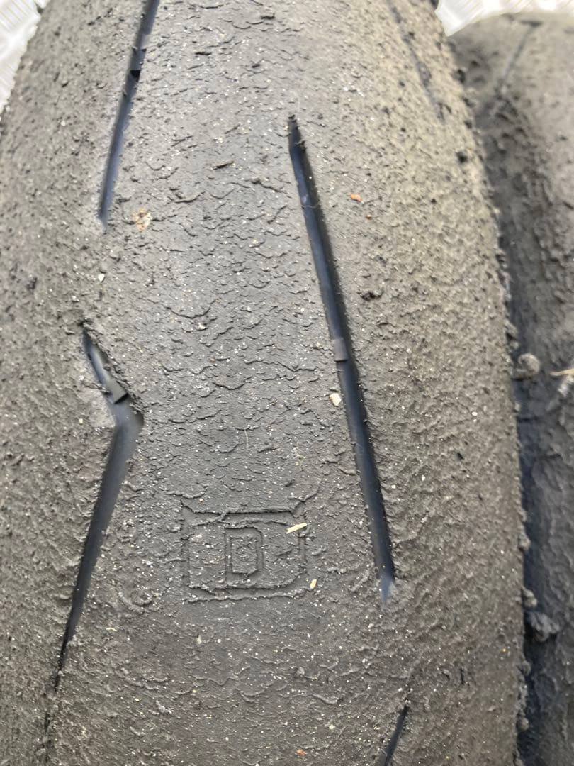 ピレリ　 スーパーコルサ　110 140 SC1 R11 BS 筑波　V4