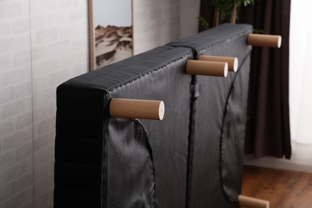 【新品・送料無料】脚付きマットレスベッド【セミダブル】