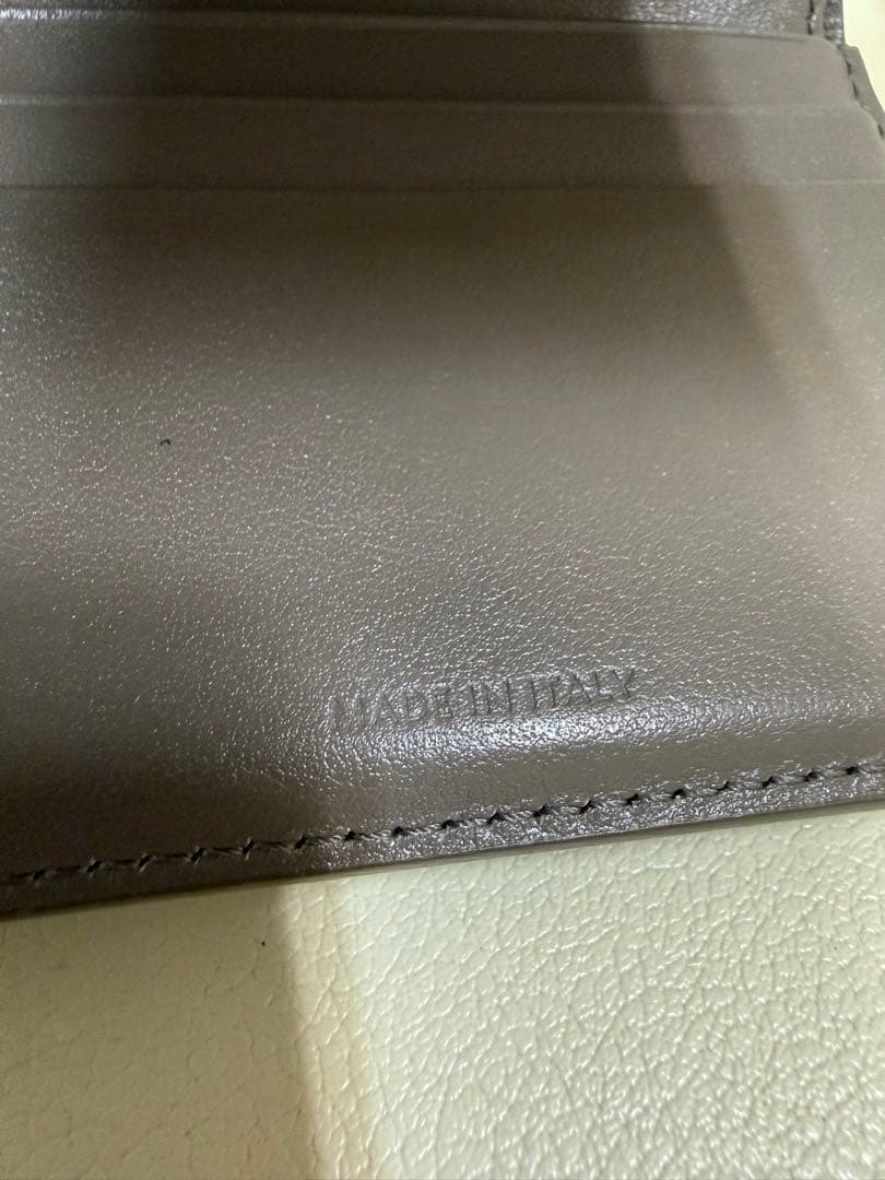 CELINE セリーヌ スモール トリフォールド ウォレット　ペブル