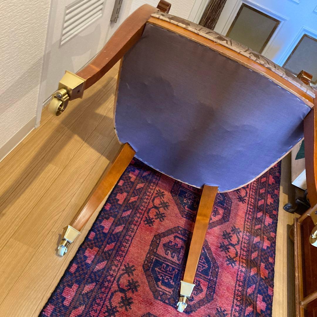 vintage キャスター付きアームチェア