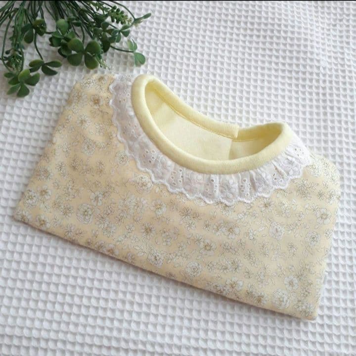 プレゼントみたいなスタイ(ネイビーチェック、ネイビーリボン)