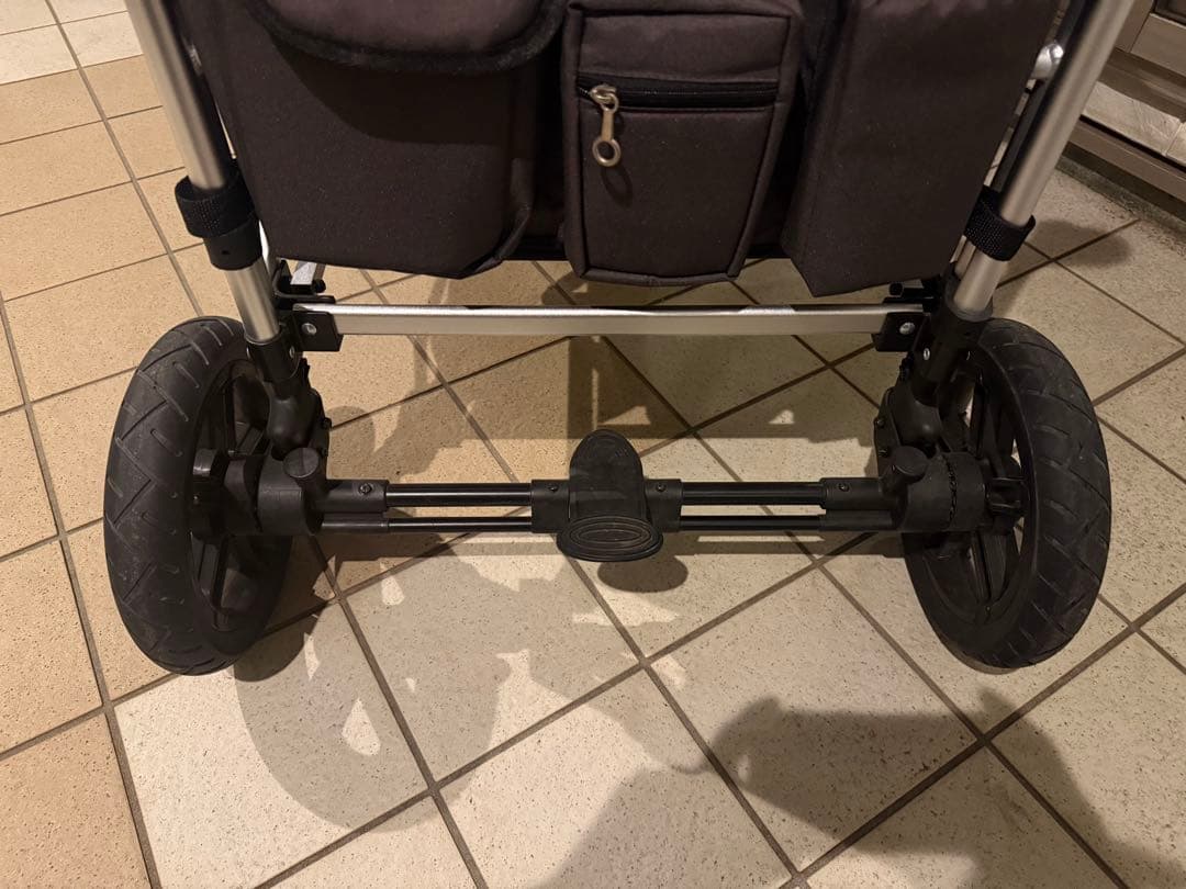 bebepram　ベビーカー　ストローラーワゴン　キャリー　2人乗り