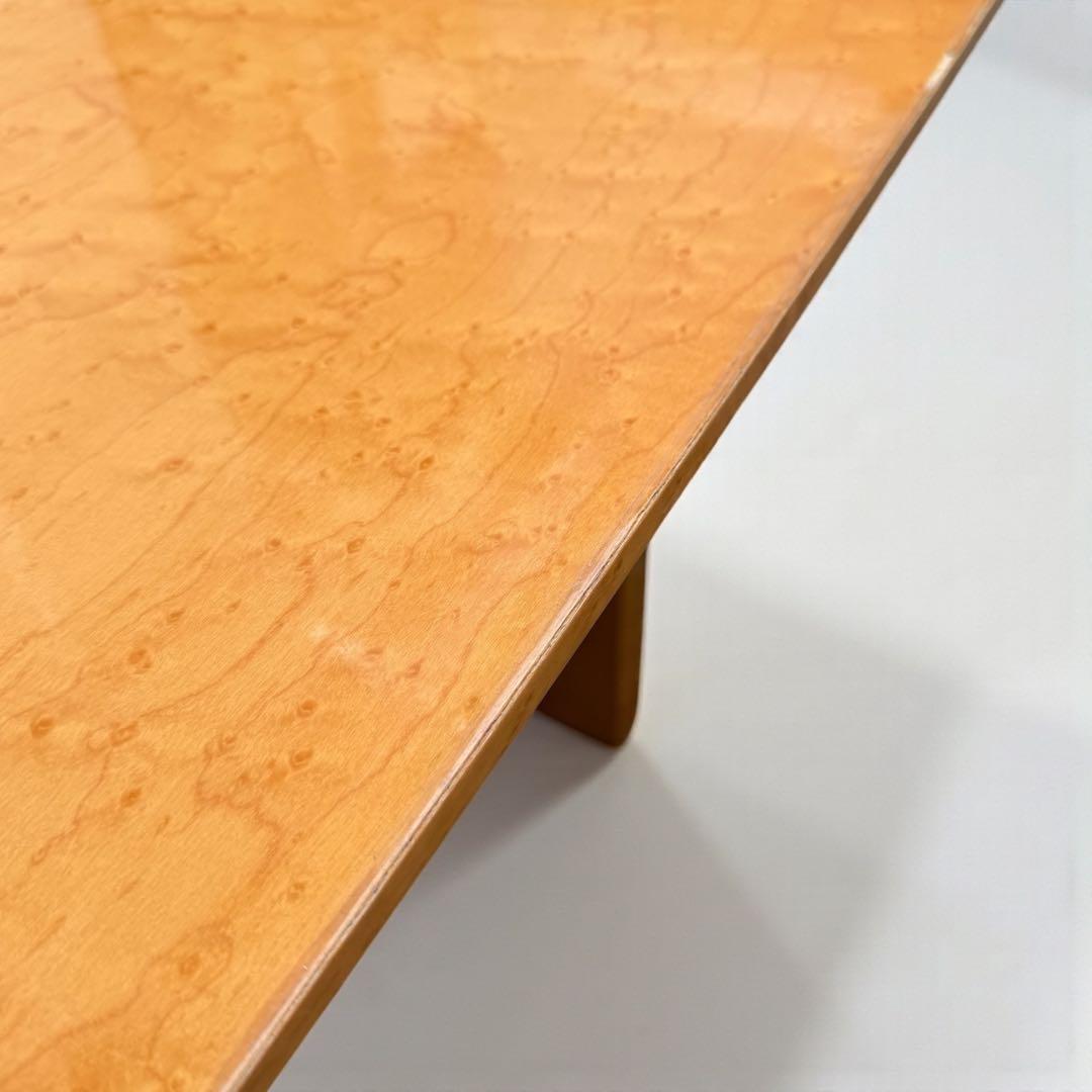 IDC大塚家具　スプレンダー　バーズアイメープル　ダイニングテーブル　高級家具