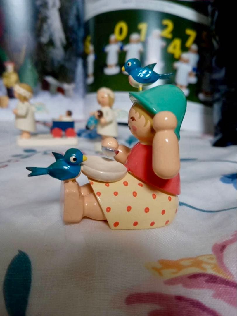 ヴェント＆キューン　Wendt&Kühn 女の子　ザイフェン　工芸品　小鳥