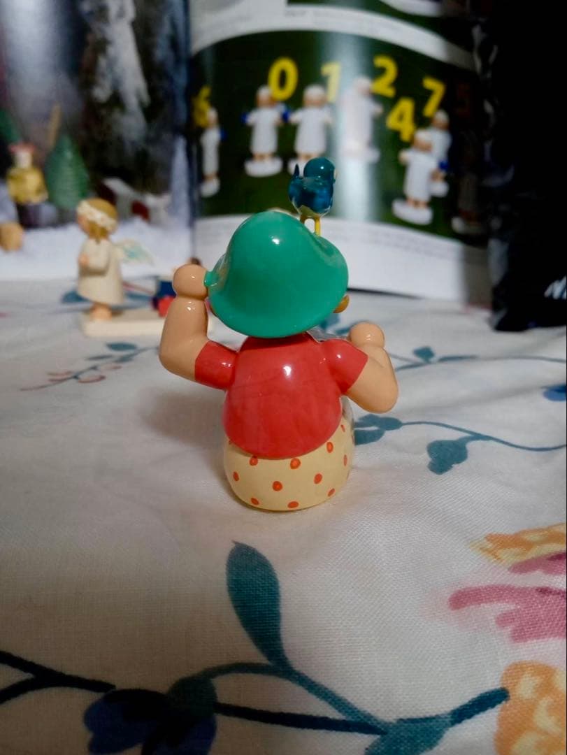 ヴェント＆キューン　Wendt&Kühn 女の子　ザイフェン　工芸品　小鳥