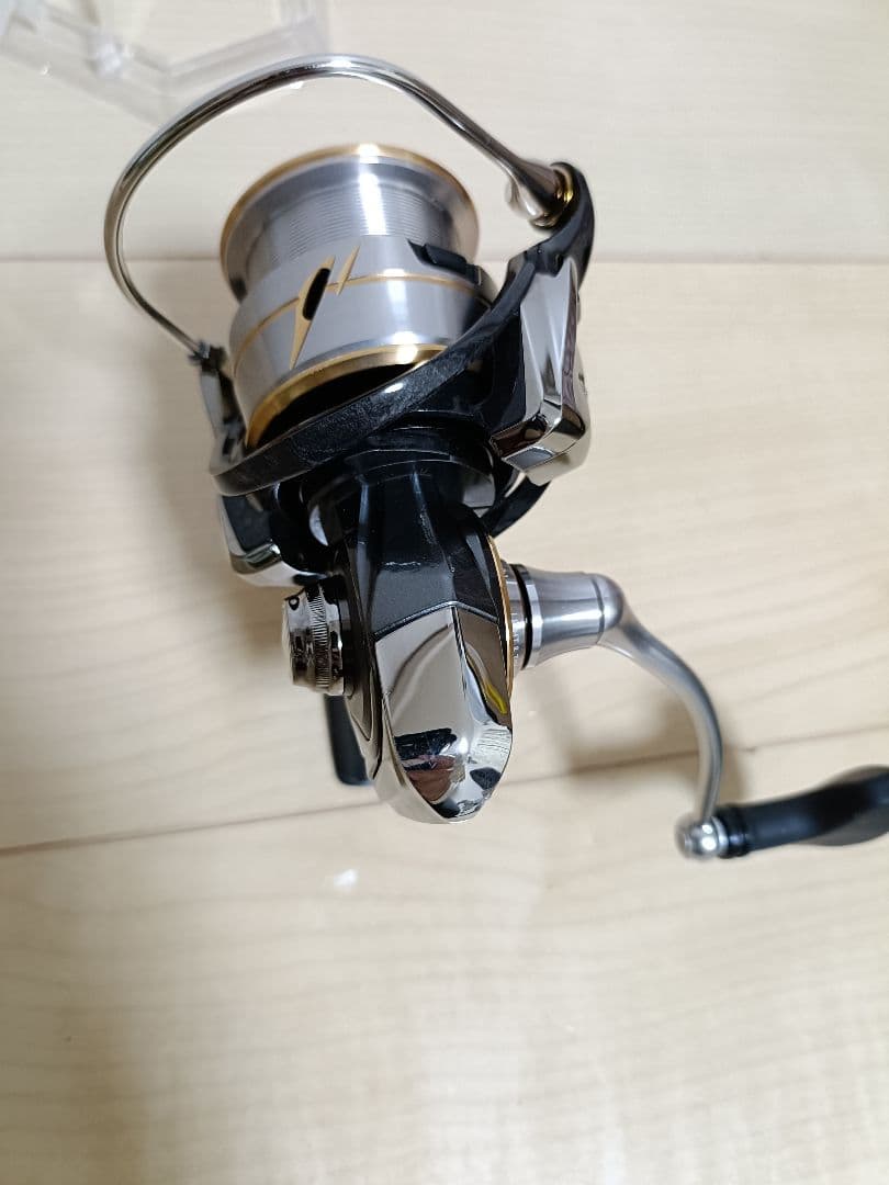 【美品】20ルビアス LT3000S-CXH ダイワ