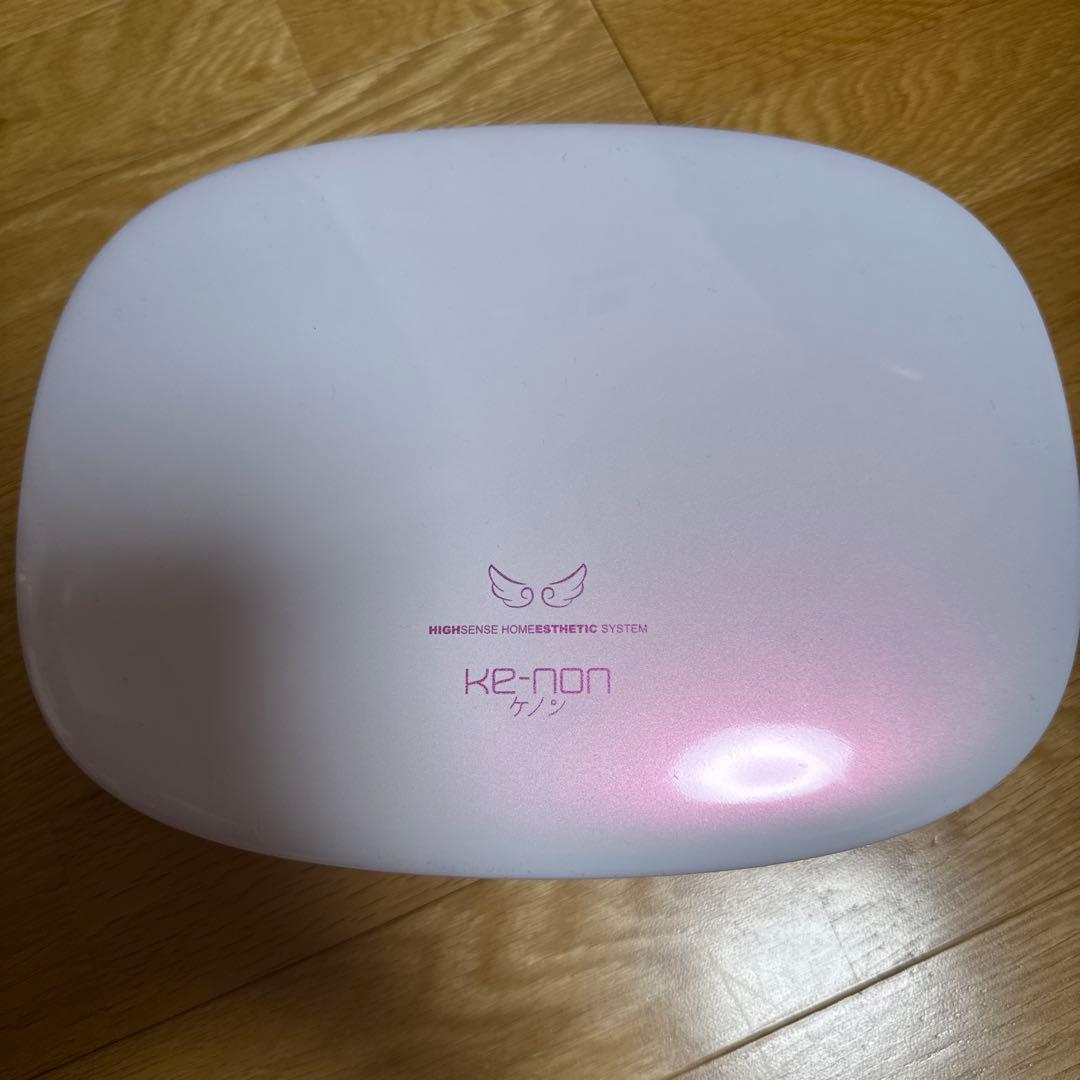 ほぼ新品未使用 ケノン脱毛器 パールホワイトNiPL-2080