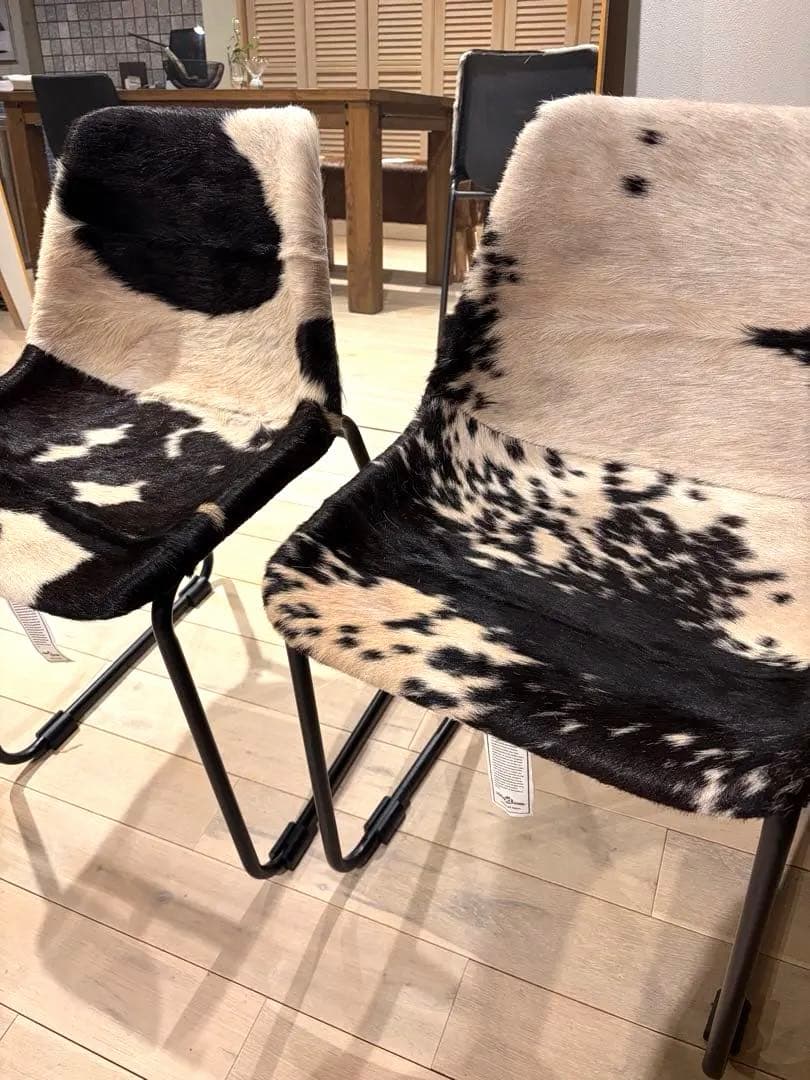 牛革ハラコの椅子2脚セット！最終値下げ