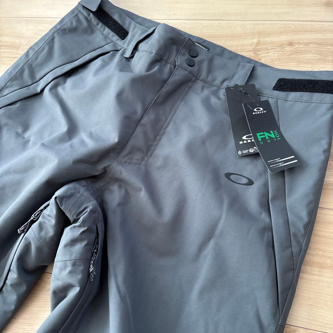 新品　オークリー　メンズ　スノーボードパンツ　グレー　撥水　日本XLサイズ