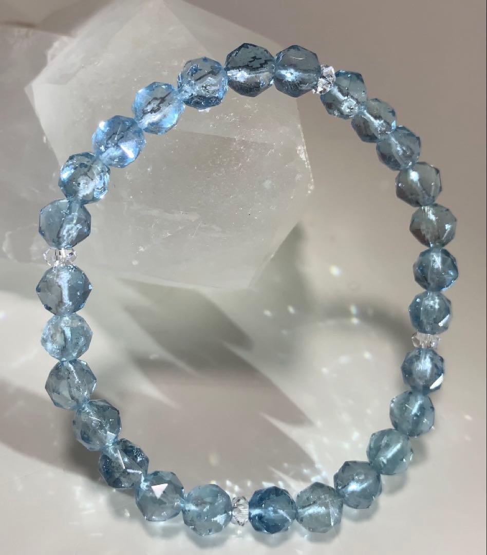 ⭐️高品質⭐️ブルートパーズ　カット　ブレスレット