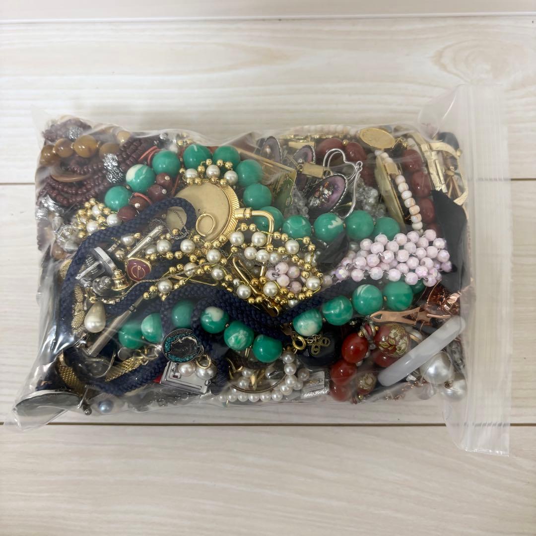 ③ イミテーションアクセサリー まとめ 約3kg ピアス タイピン ネックレス