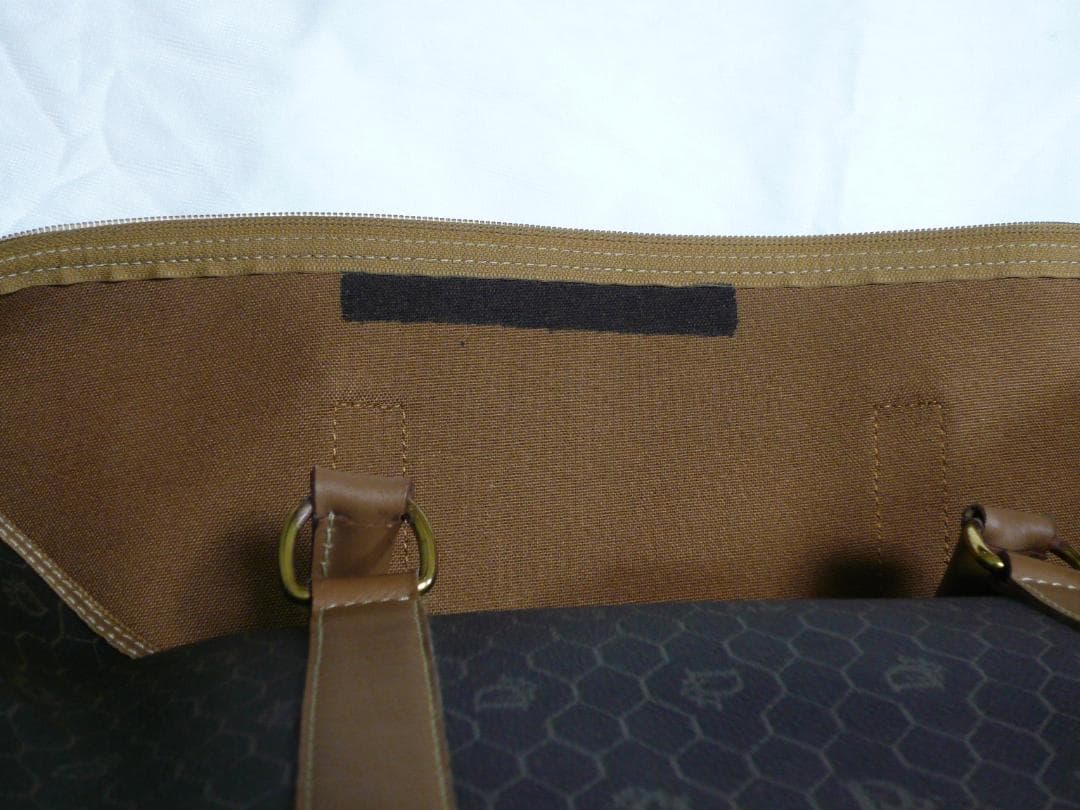 クリスチャン ディオール ハニカム柄 大きいボストンバッグ 保存袋、カギ付き