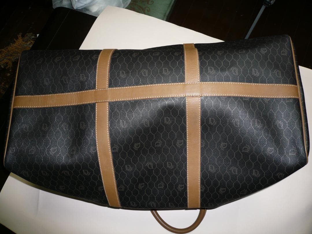 クリスチャン ディオール ハニカム柄 大きいボストンバッグ 保存袋、カギ付き