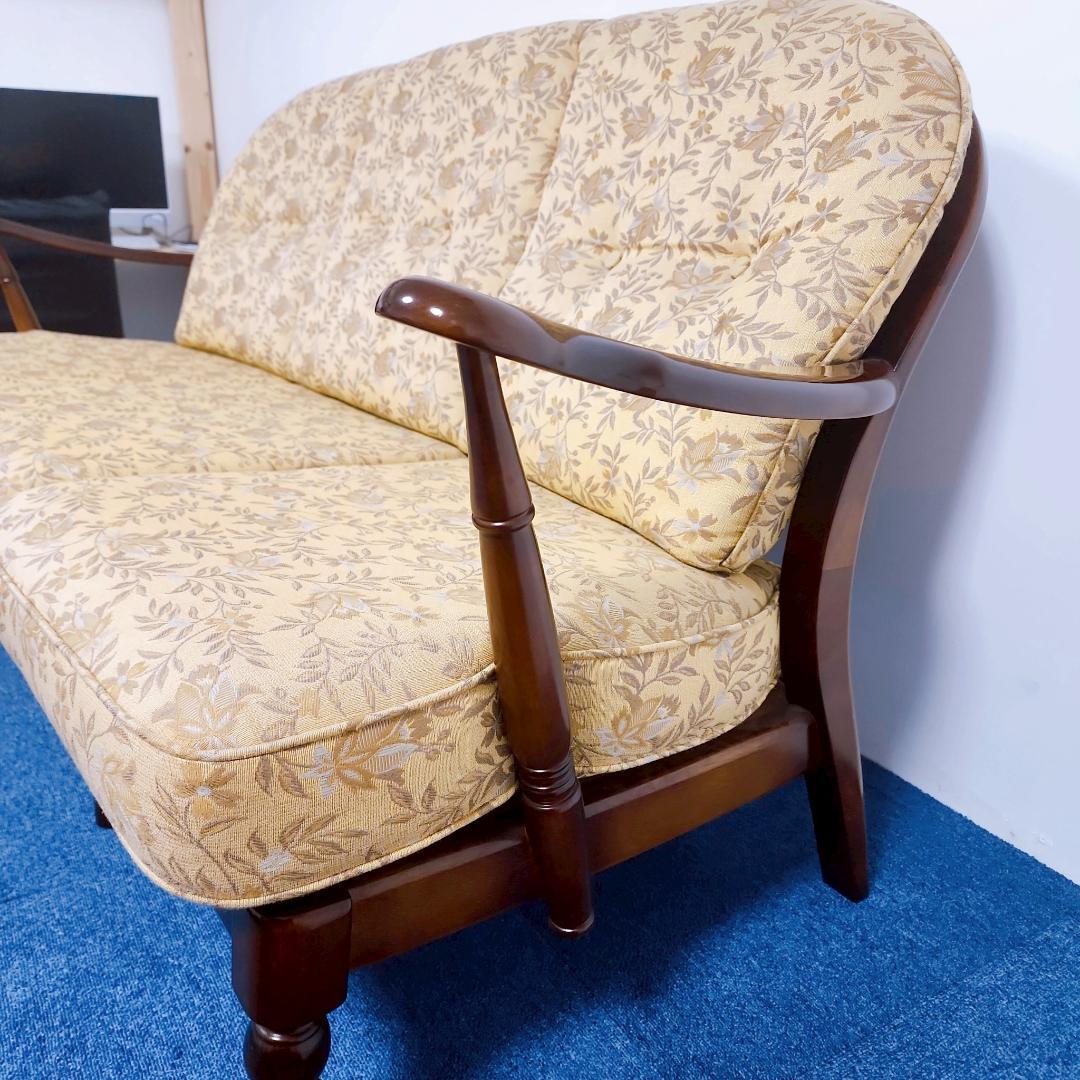 【美品】karimoku カリモク家具 コロニアルソファ　3人掛け 高級家具