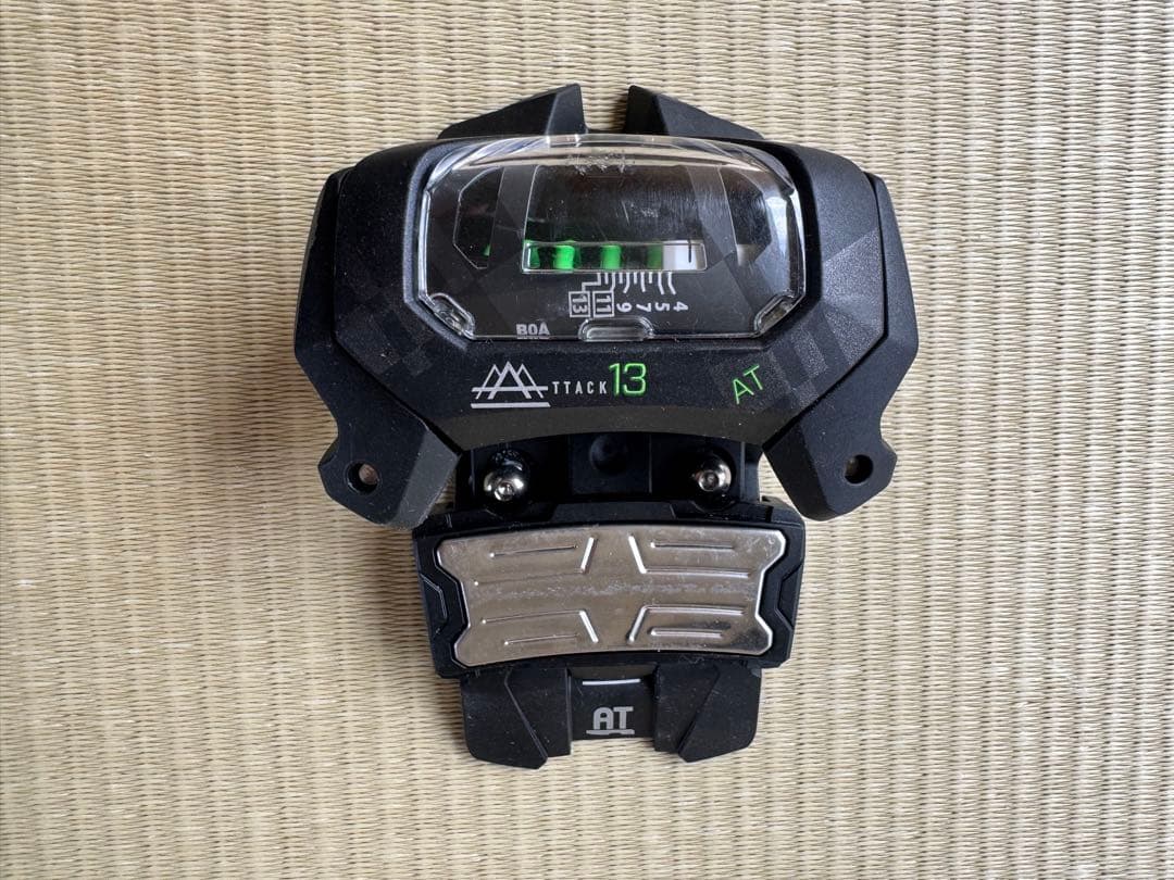 美品 TYROLIA ATTACK13 チロリア アタック 13