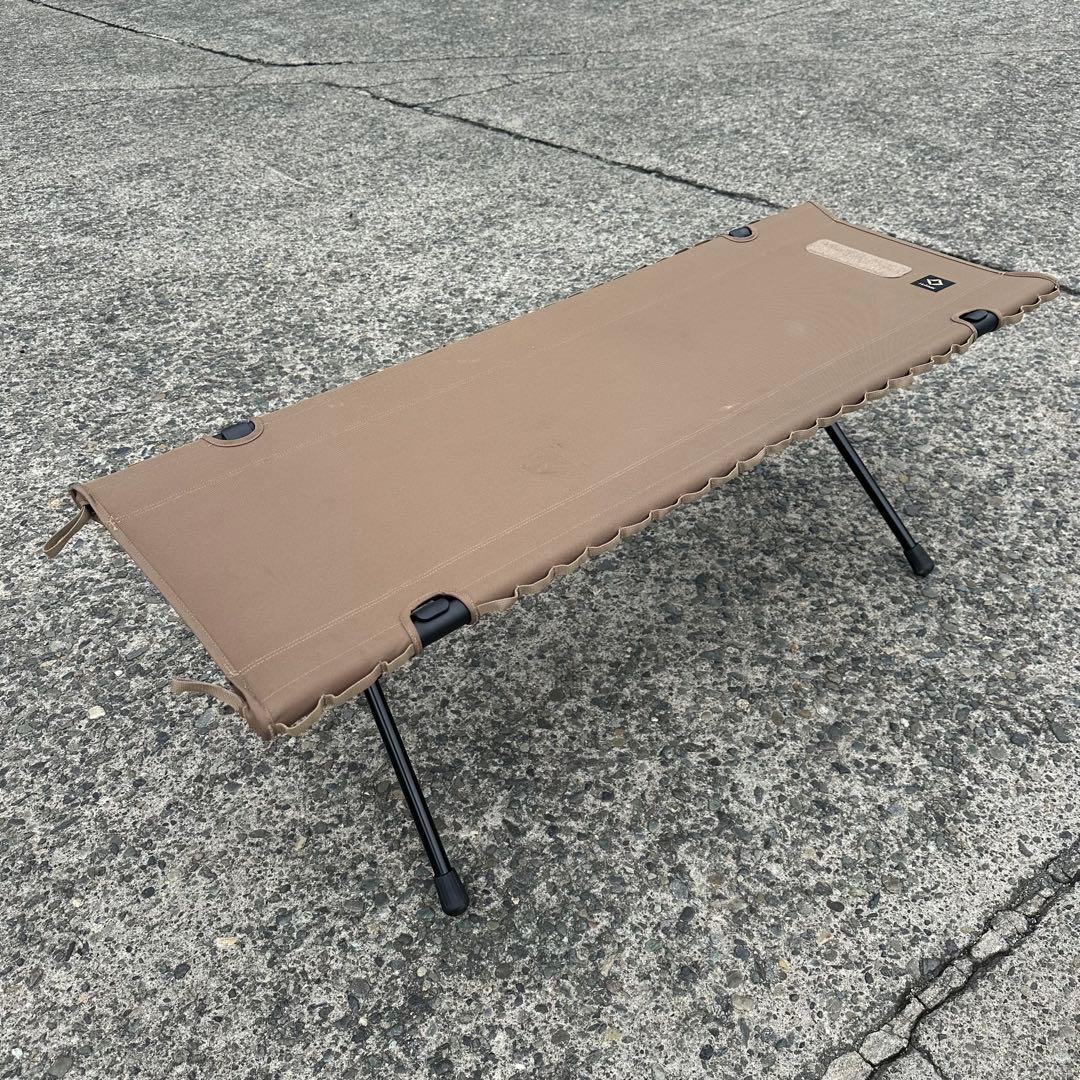 ヘリノックス タクティカルベンチ コヨーテ