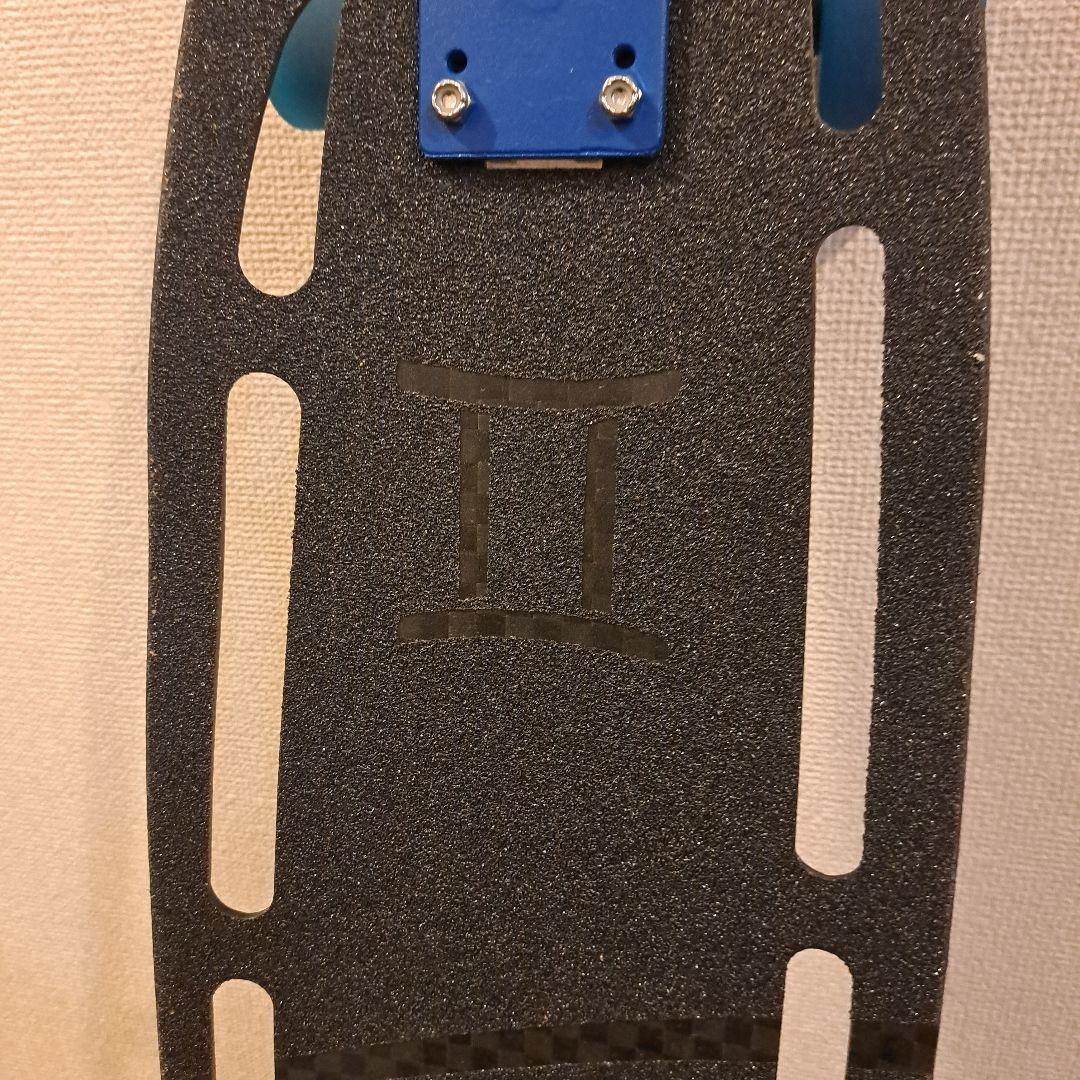 ウォーターボーン　カーボンスケートボード