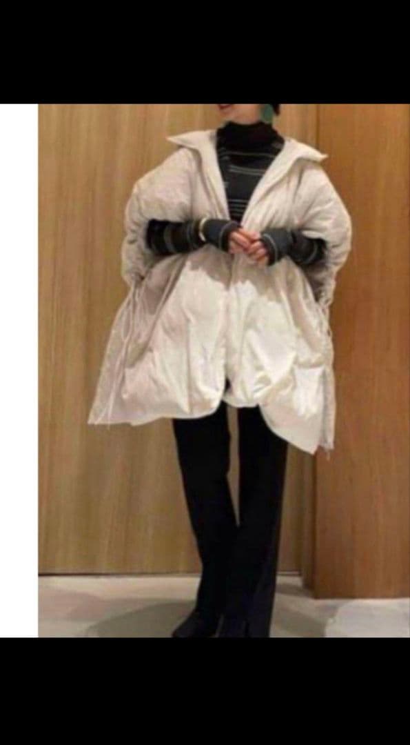 Mila Owen ミラオーウェン　フード付き　美品　ダウンベスト ホワイト