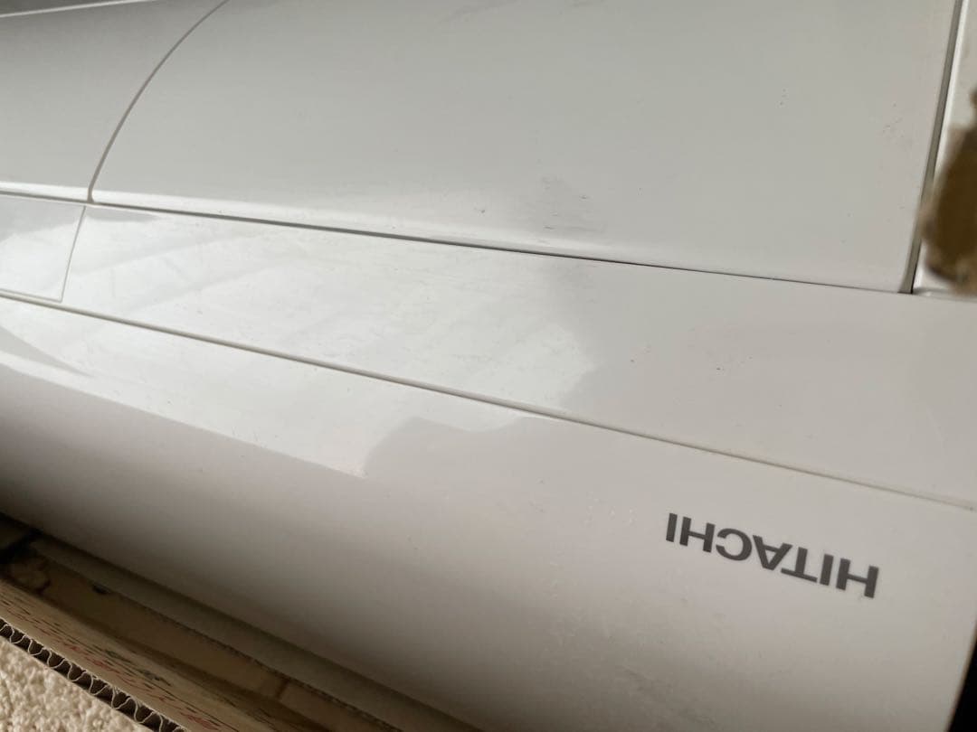 23帖用　2024年　HITACHI RAS-X71R2 エアコン本体　兵庫県