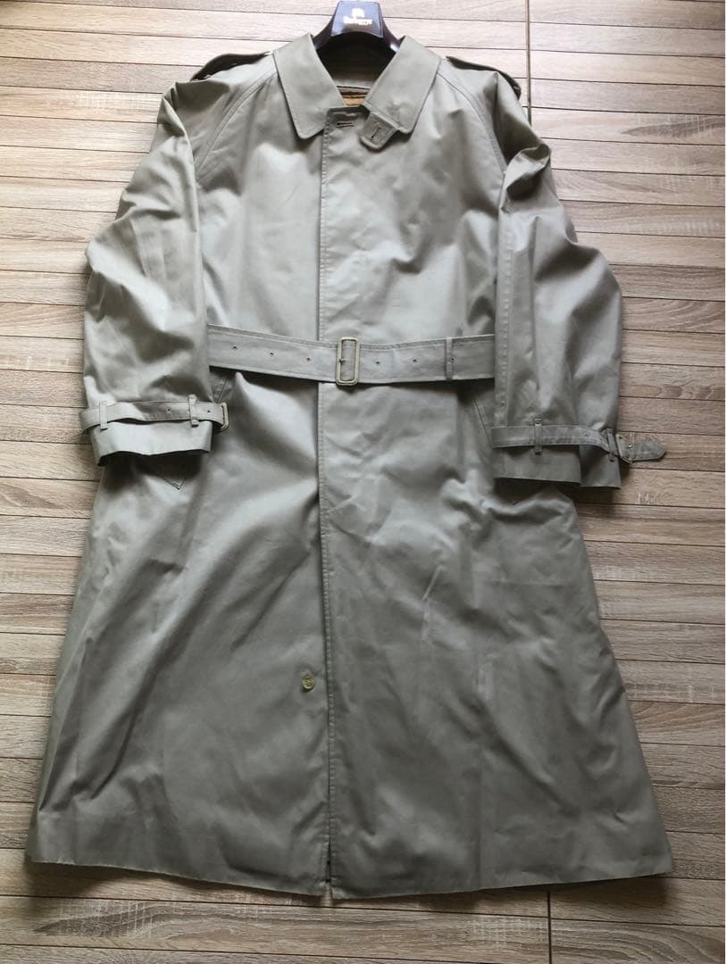 d*9様 バーバリー　トレンチコート