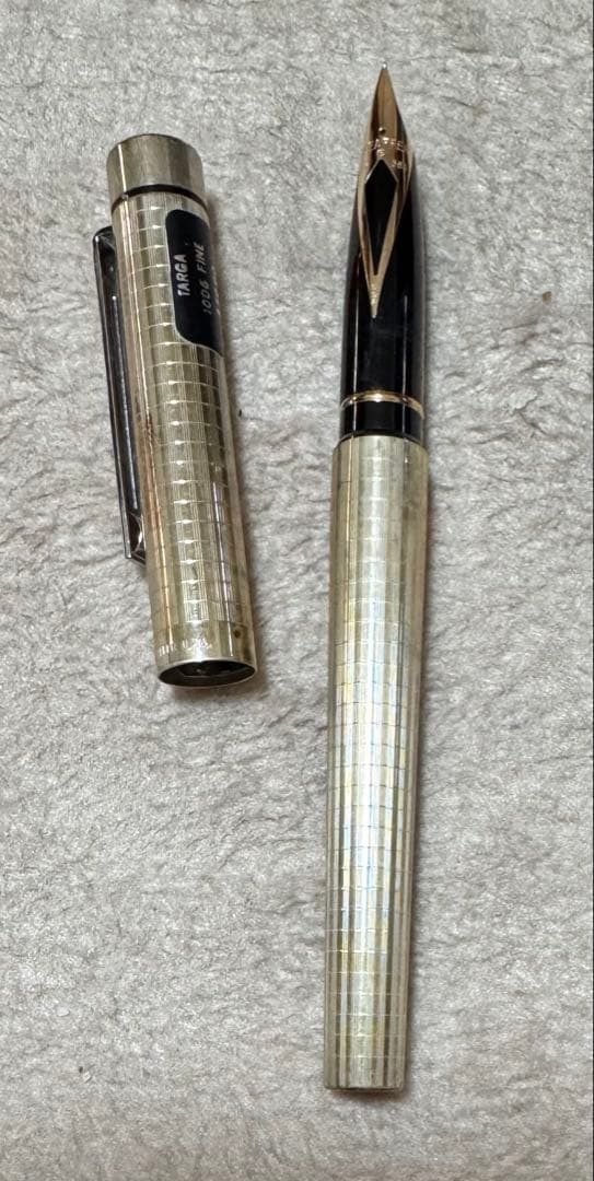 美品　Targa by Sheaffer 万年筆 専用ケース付き万年筆