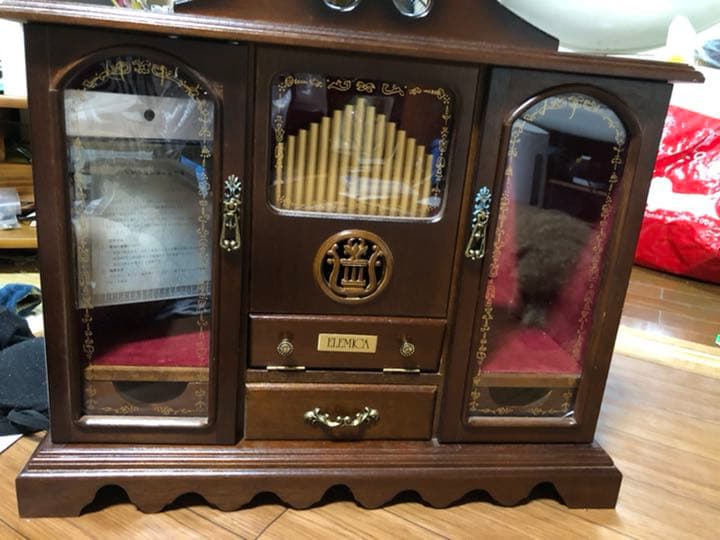 ジュエリーボックス　オルゴール付き