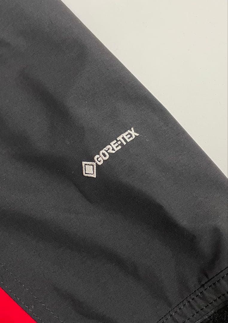 【週末限定セール】ザ・ノースフェイス マウンテンライトジャケット NP11834