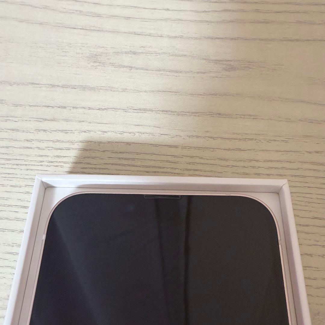 iPhone 13 本体　128GB ピンク
