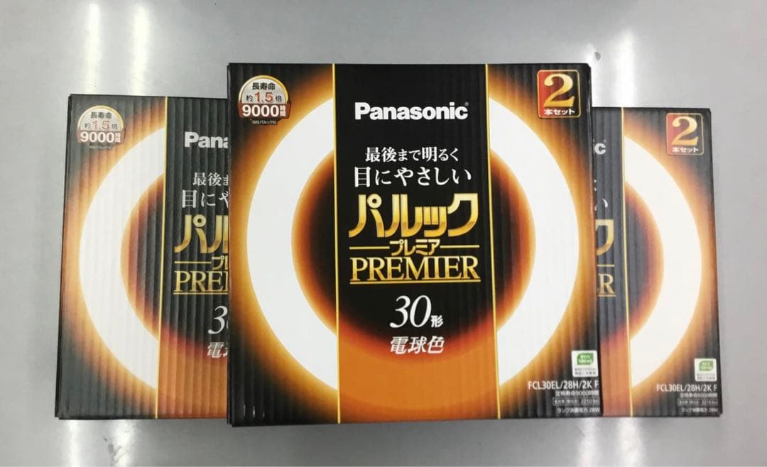 Panasonic パルック プレミア 30形　2本セット✖︎3