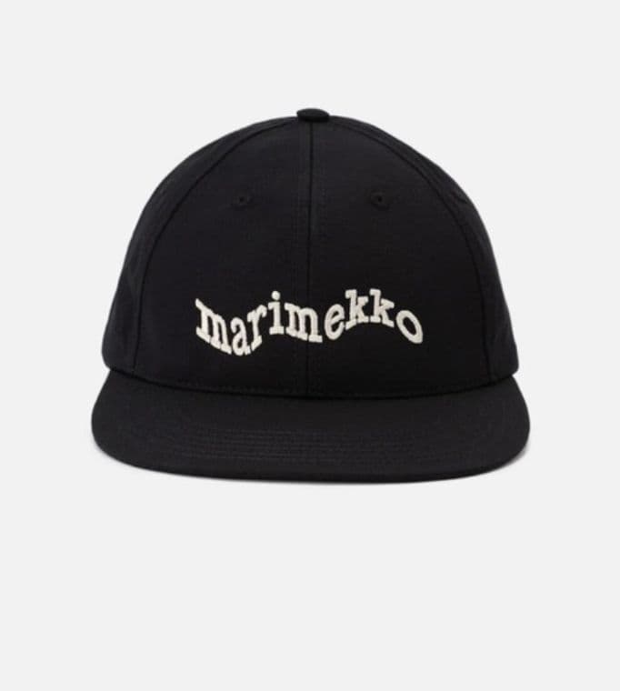 marimekko 試着のみ 完売品SEMENTTI SOLIDキャップ