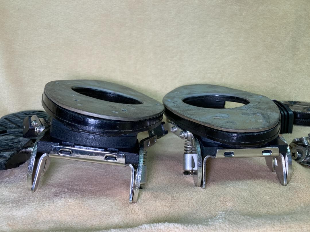 アルペンスノーボード　G-STLYE TYEP-A　ビンディング