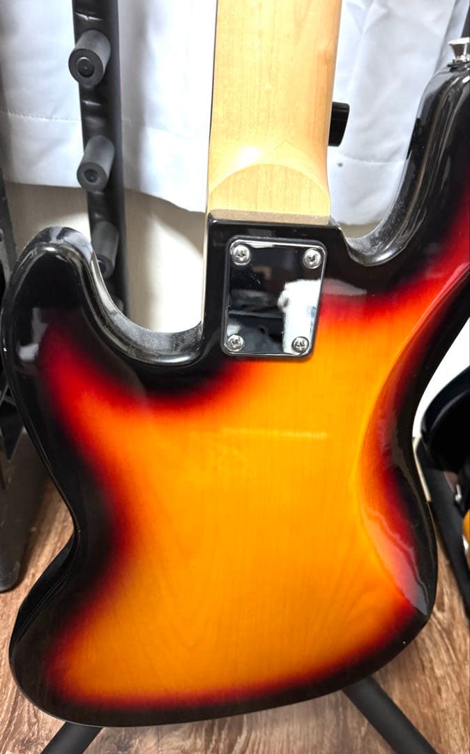ベース woofy basses Cavalier 5 Sunburst
